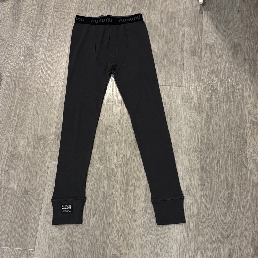 Nununu base layer, long bottoms, lightweight, kids size 8-9 years old, grey